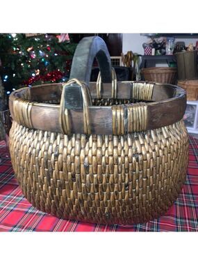 Vintage Brown Woven Basket One Size